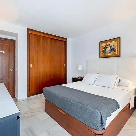 Apartament 797 - Piso 3 En La Carihuela Con Piscina *