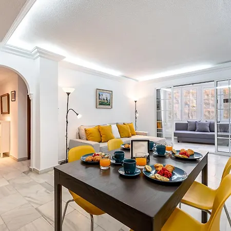 797 - Piso 3 En La Carihuela Con Piscina Appartamento