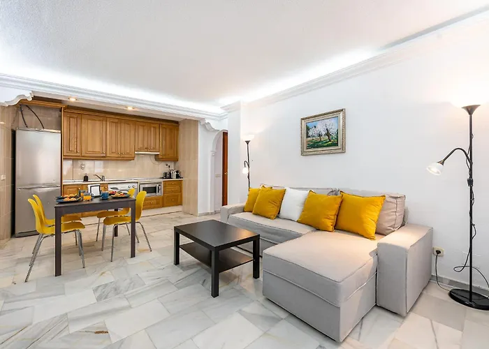 Apartamento 797 - Piso 3 En La Carihuela Con Piscina